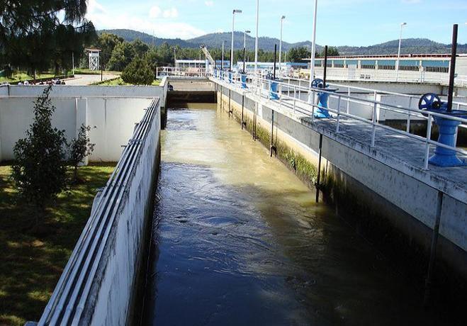 31184DF5-D8CC-4BFD-8B32-D55A0FAAAF0A