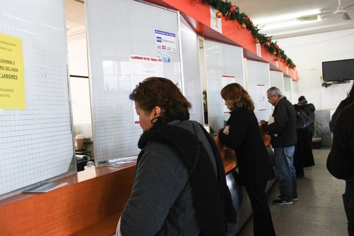 4044AB9C-8F1E-4D4E-9877-B8815CD8FE15