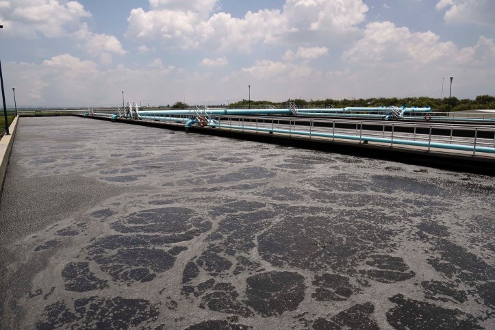 E4F518FB-F403-4125-A817-E9D96C984622