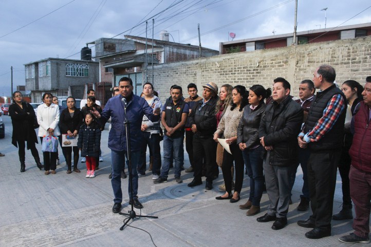 26BC7FB2-5386-499C-8A53-EB3002BF0042