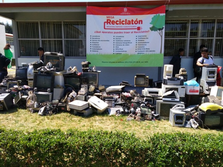 33C85D30-F5E8-41E4-AFE6-AB7C2D190B28