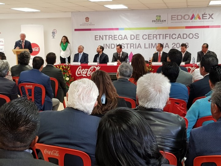 DEE46676-A334-44F4-A606-E21138C77422