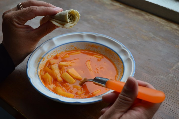 1844E6F0-FC9E-4BB6-A9EF-AFAD9CA6FBF7