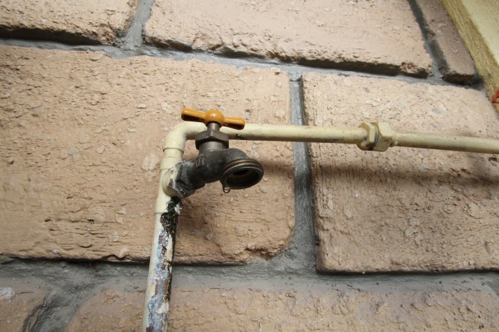 DEFCDAC1-5833-48E2-8178-0FFF1B6336FF