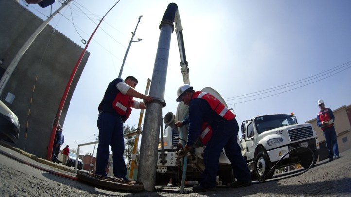 EAA94B30-AD7E-4F71-8E15-8ABA97F0829F