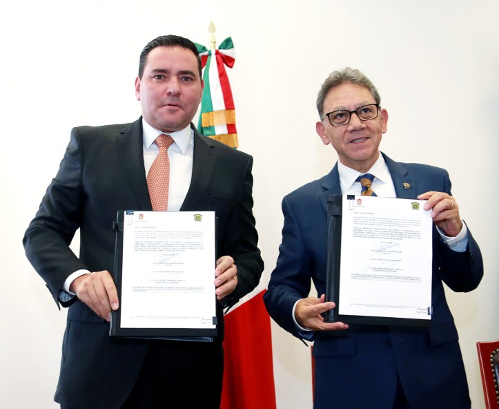 EE798967-8DF8-452F-A9B8-0A8732EE7AE0