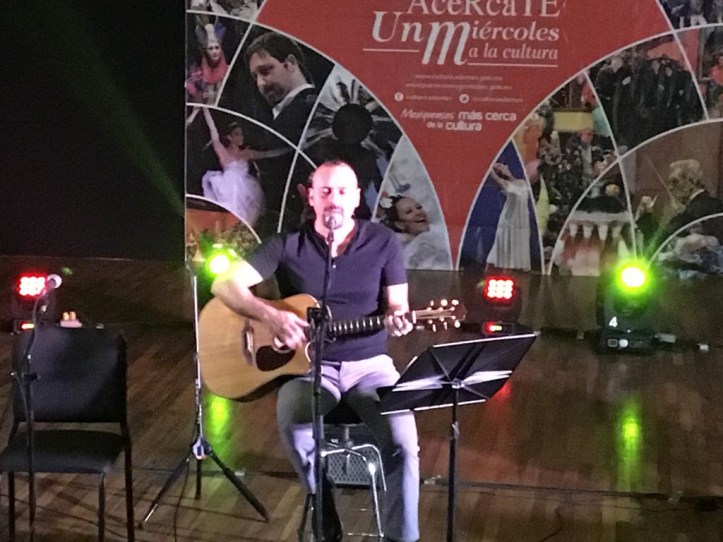 F0647FBE-5E06-4FF9-840A-64604C8B6490