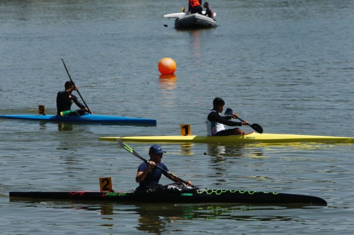 78A43CB6-56B6-4E50-B4B6-3F32D512DAD3