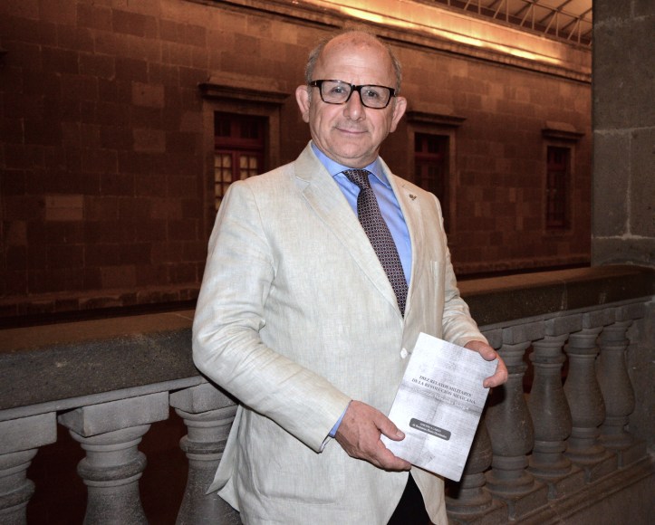 394D35AB-ED51-4F39-86B1-7DF57A4EF743